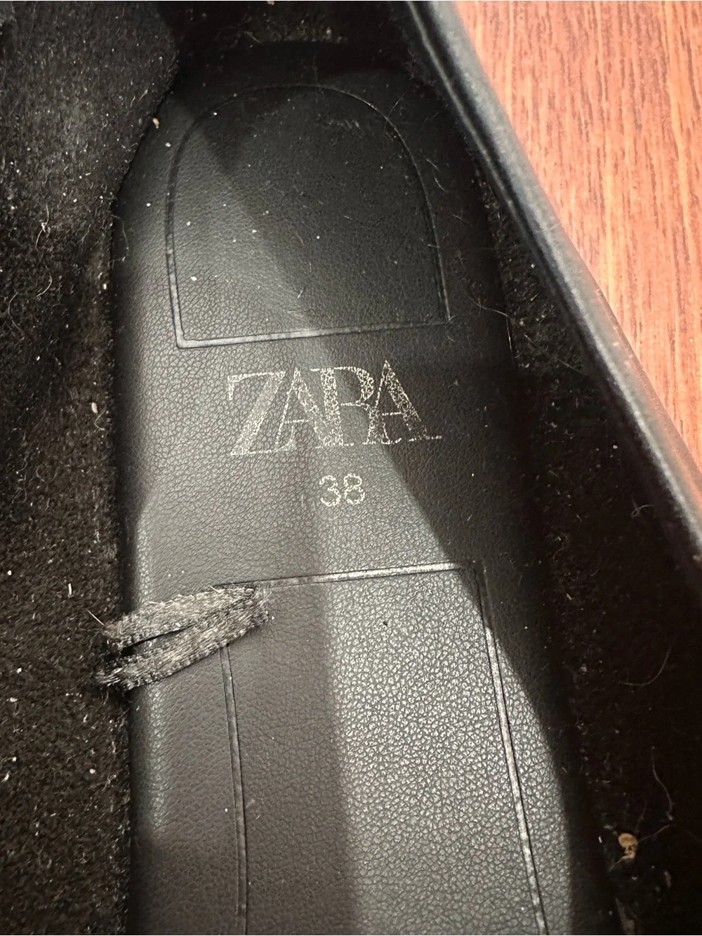 ZARA Black Pointed Leather Slip-On for Ballet Flats. Balletcore. Minimalist. 7.5
